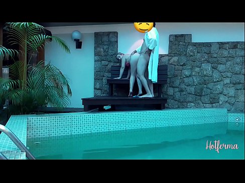 ❤️ Chefe convida criada para a piscina, mas não conseguiu resistir a um ❌ Porno em pt.massagsaransk.ru